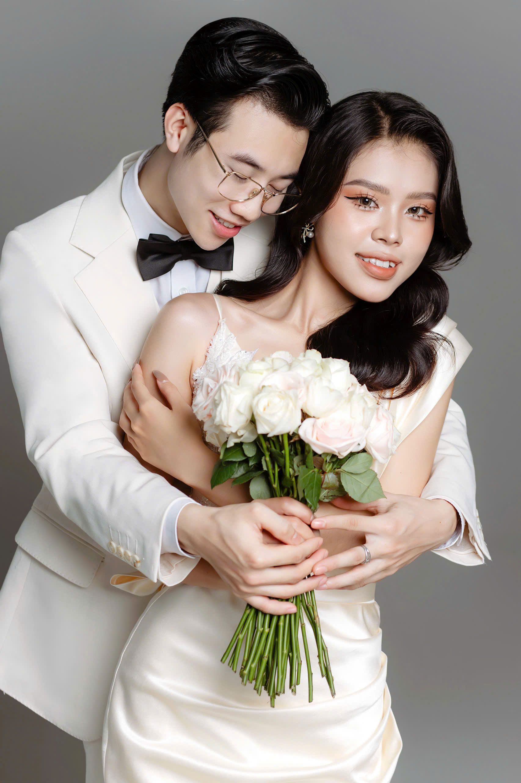 Album Ảnh Cưới Đơn Giản, Sang Trọng – Xu Hướng Được Nhiều Cặp Đôi Chọn